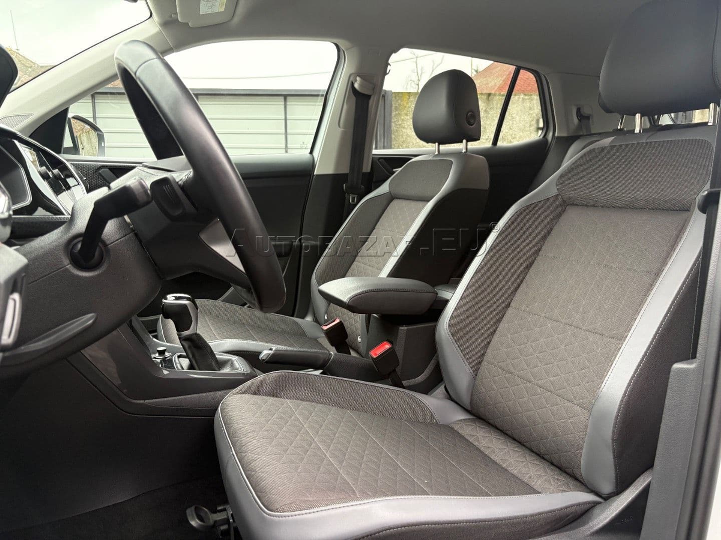 Volkswagen T-Cross 1.0 TSI 110k Life DSG thumb 16