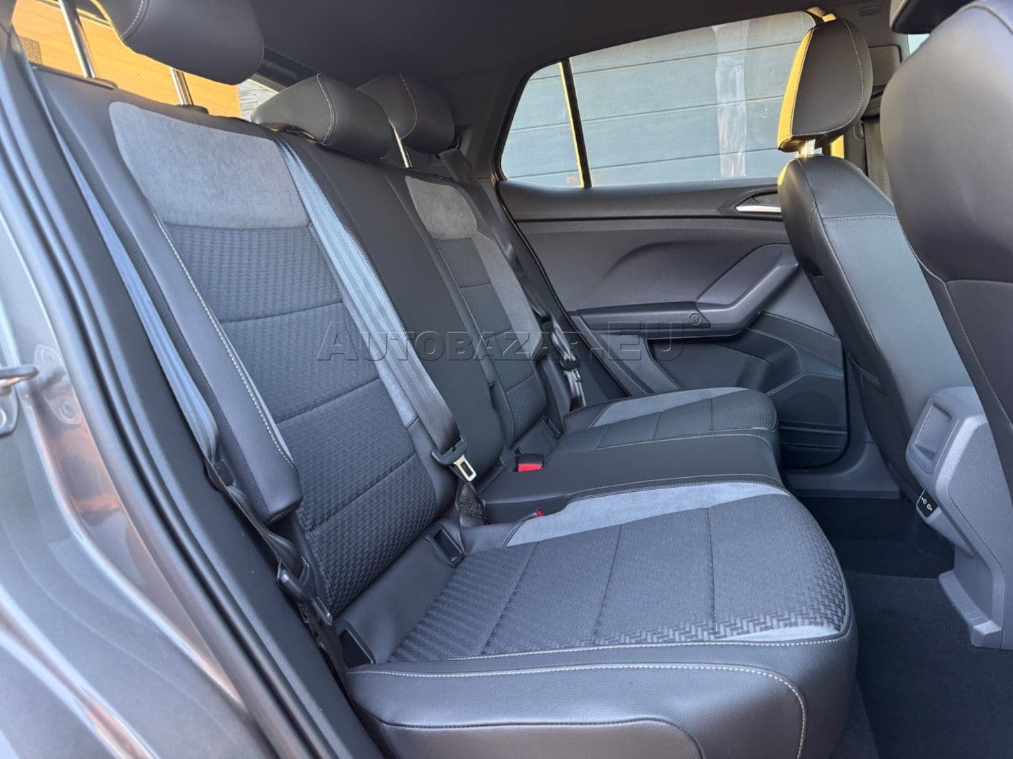 Volkswagen T-Cross 1.6 TDI Style DSG thumb 50