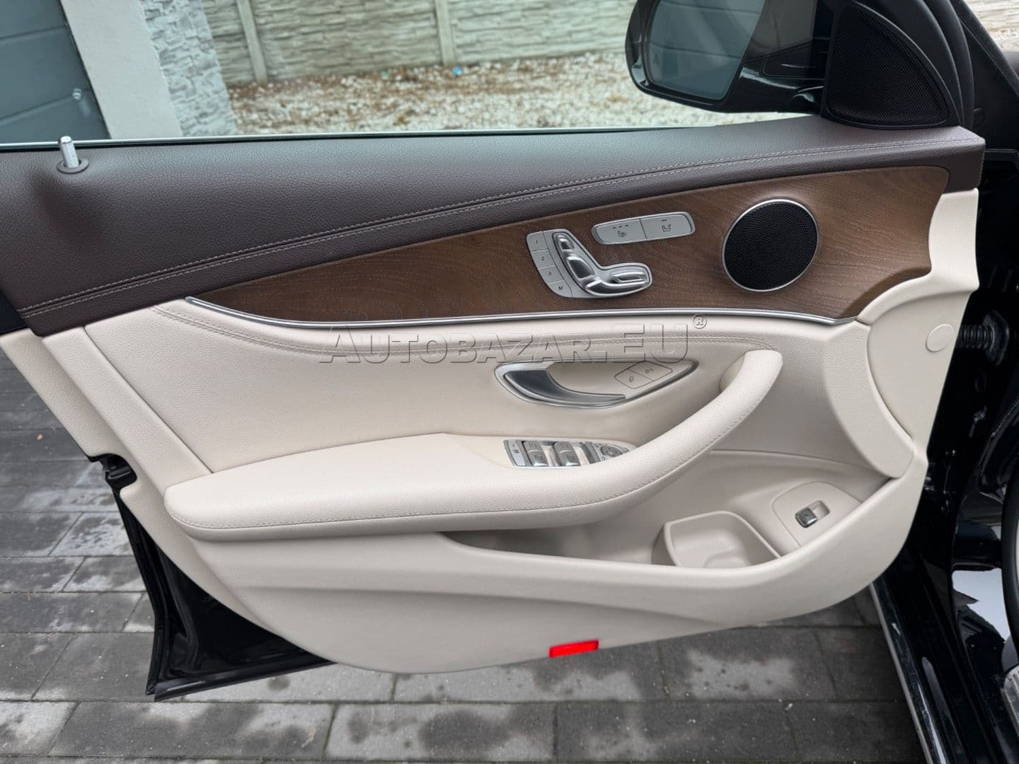 Mercedes-Benz E trieda Sedan 400 d 4MATIC A/T thumb 19