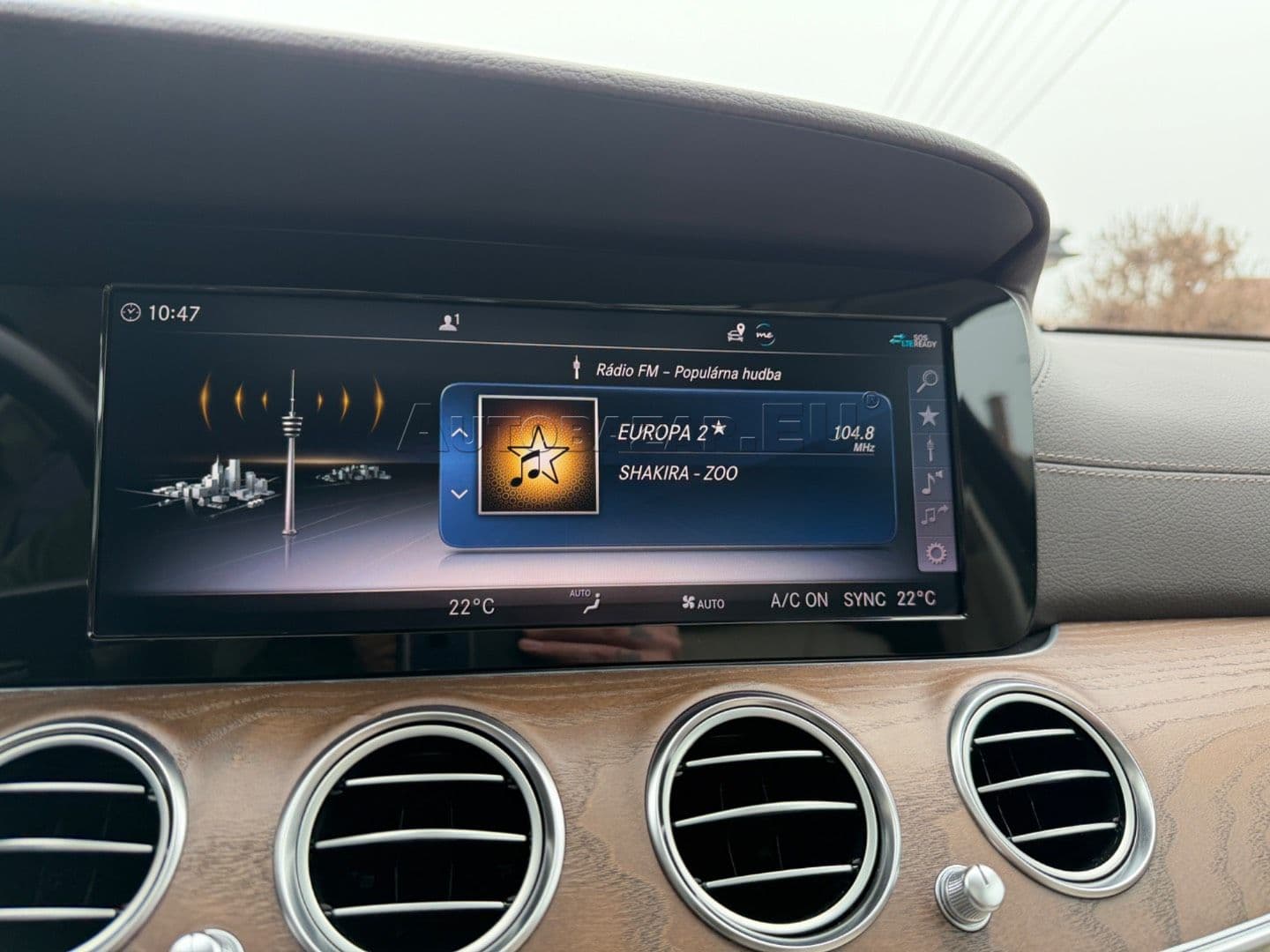 Mercedes-Benz E trieda Sedan 400 d 4MATIC A/T thumb 31