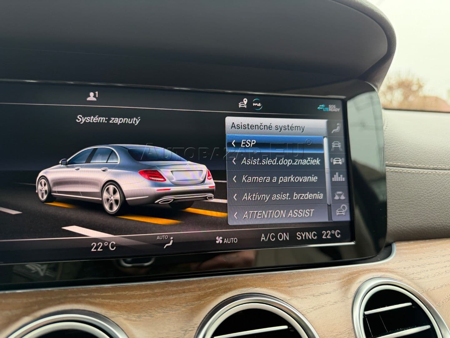 Mercedes-Benz E trieda Sedan 400 d 4MATIC A/T thumb 36