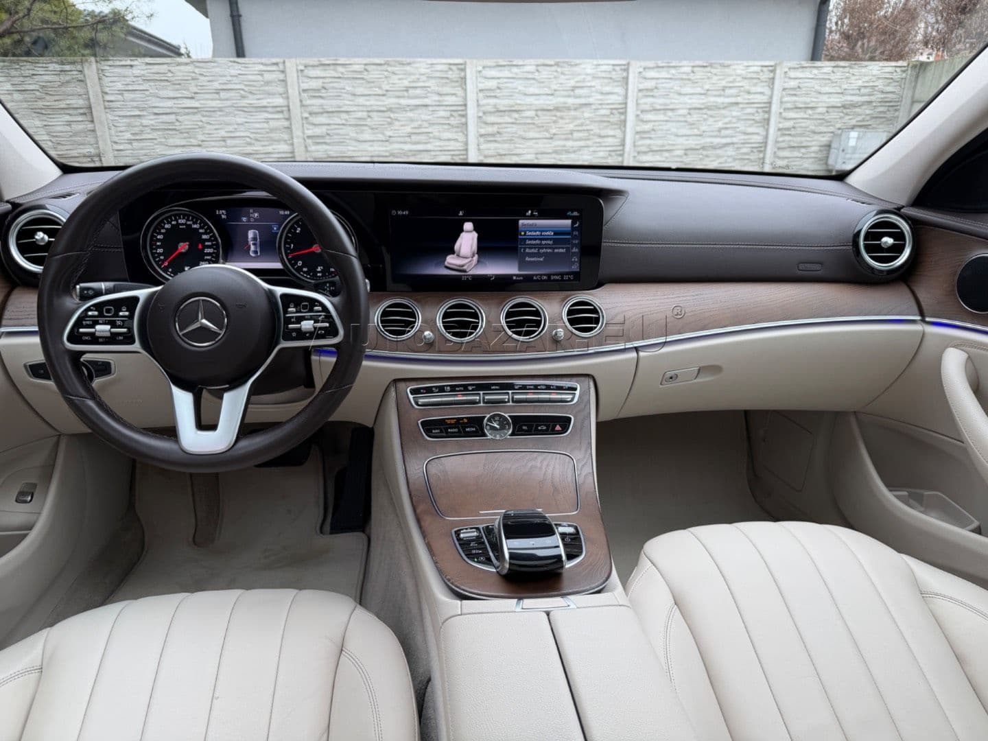 Mercedes-Benz E trieda Sedan 400 d 4MATIC A/T thumb 43