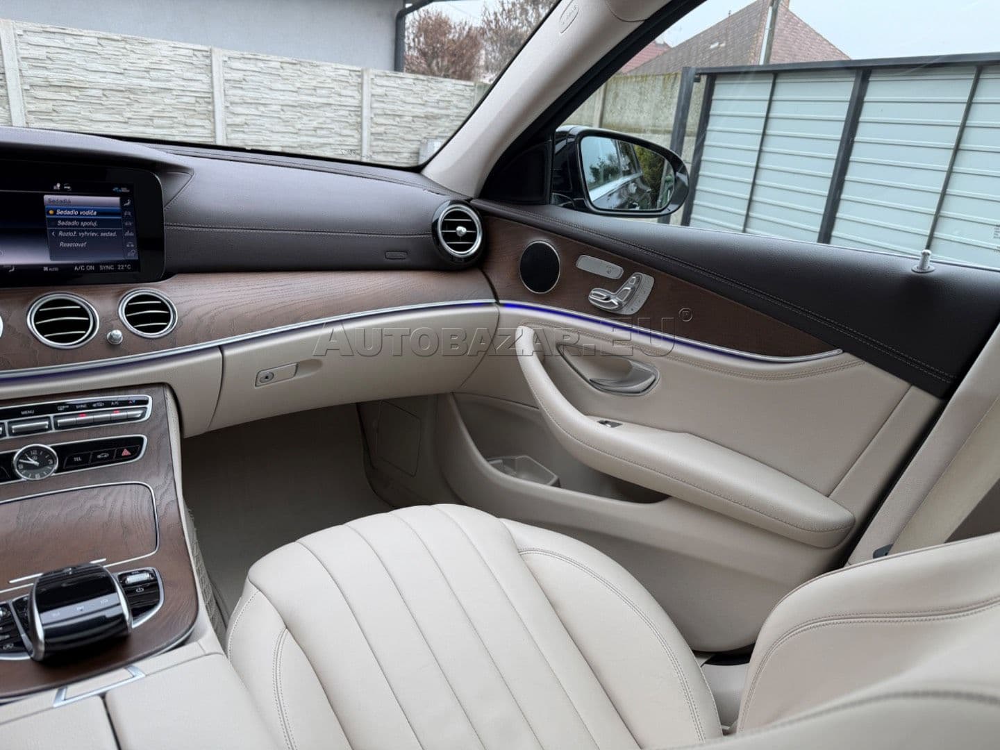 Mercedes-Benz E trieda Sedan 400 d 4MATIC A/T thumb 45