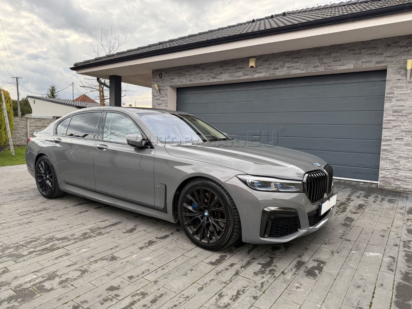 BMW Rad 7 750Li xDrive A/T