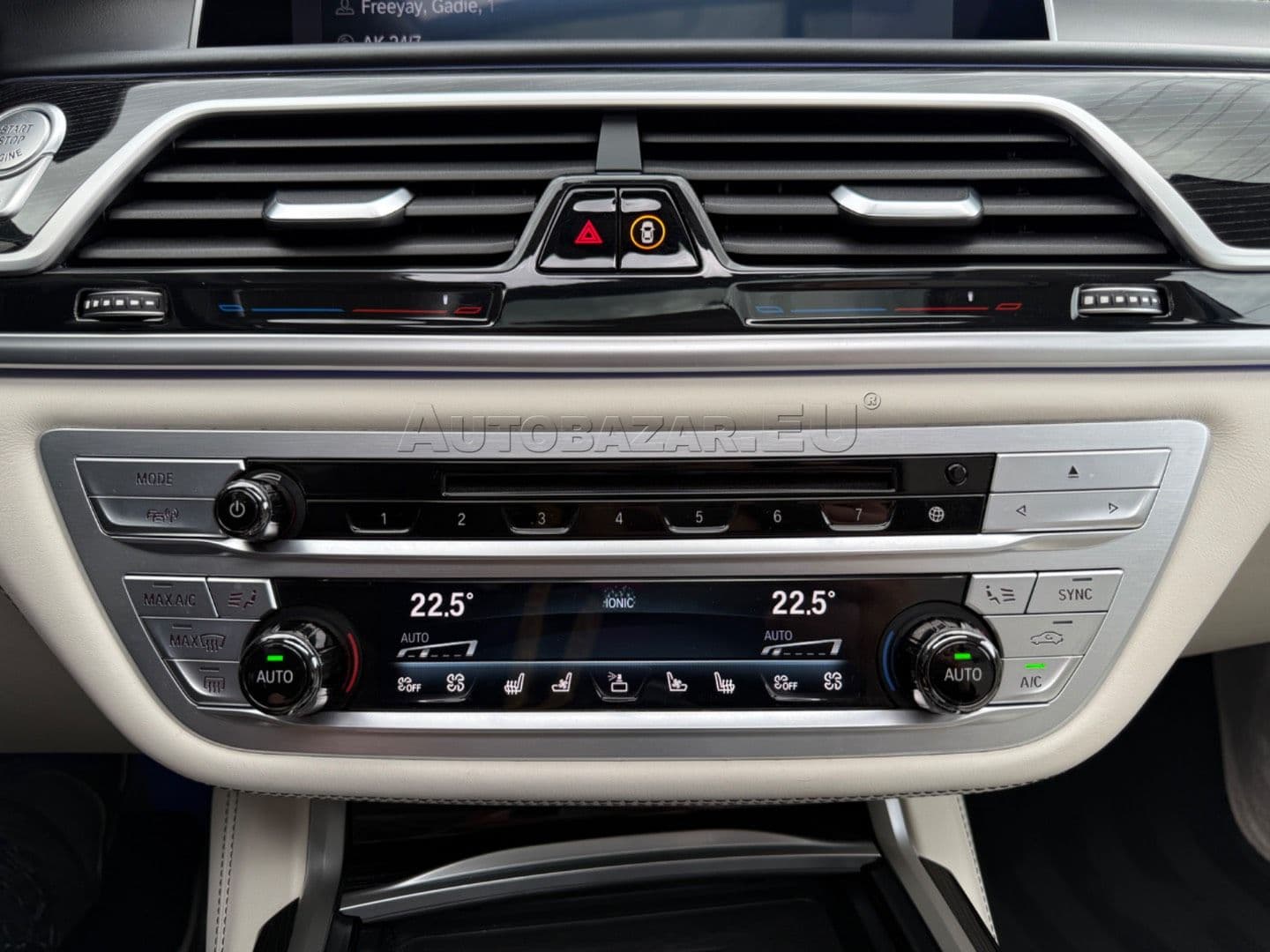 BMW Rad 7 750Li xDrive A/T thumb 29
