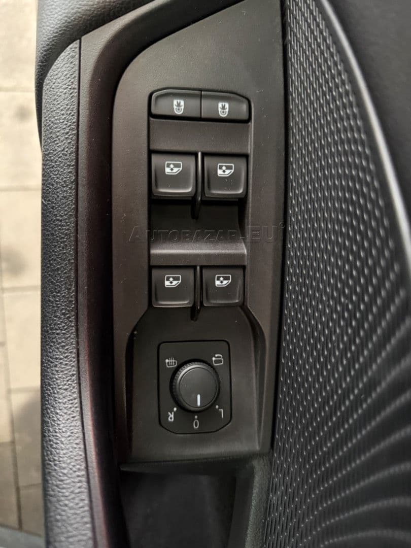 Škoda Octavia Combi 2.0 TDI Ambition DSG thumb 18