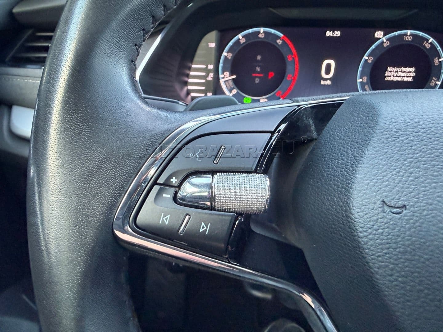 Škoda Octavia Combi 2.0 TDI Ambition DSG thumb 23