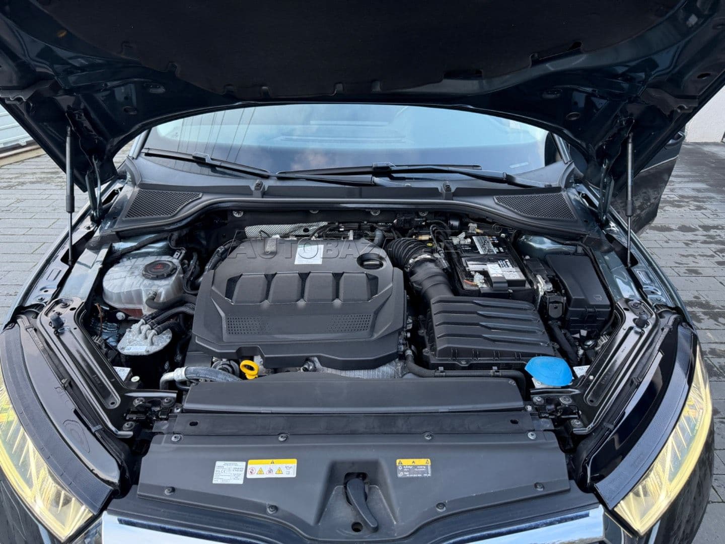 Škoda Octavia Combi 2.0 TDI Ambition DSG thumb 56
