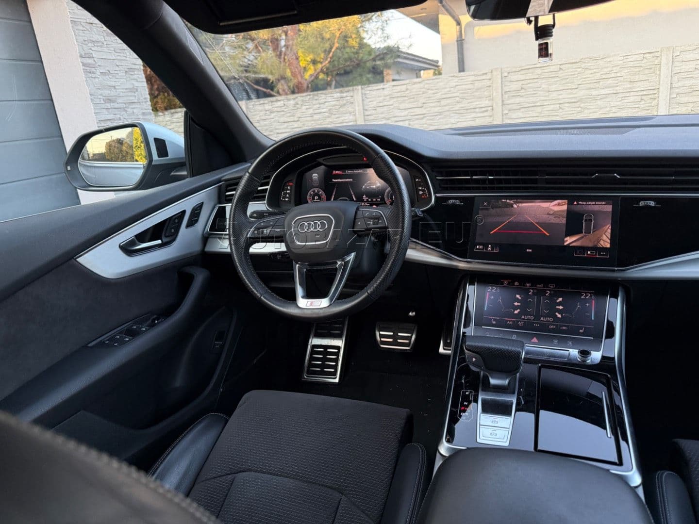 Audi Q8 50 3.0 TDI mHEV quattro tiptronic thumb 44
