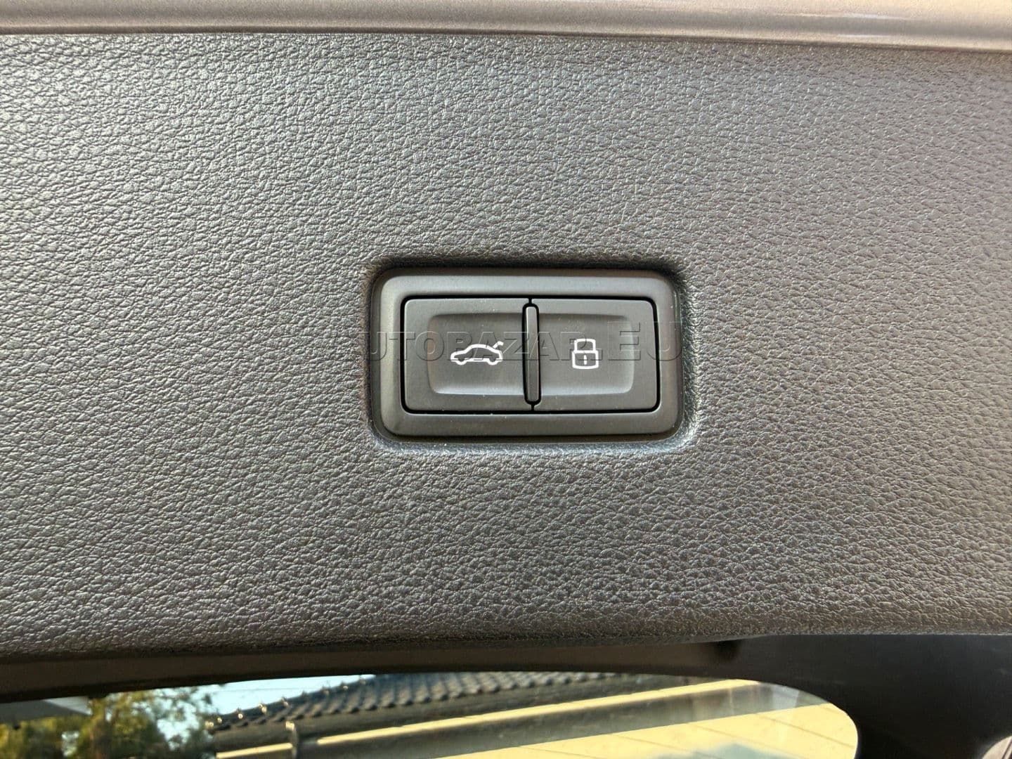 Audi Q8 50 3.0 TDI mHEV quattro tiptronic thumb 47