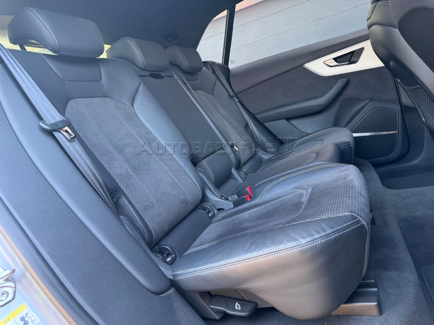 Audi Q8 50 3.0 TDI mHEV quattro tiptronic thumb 49