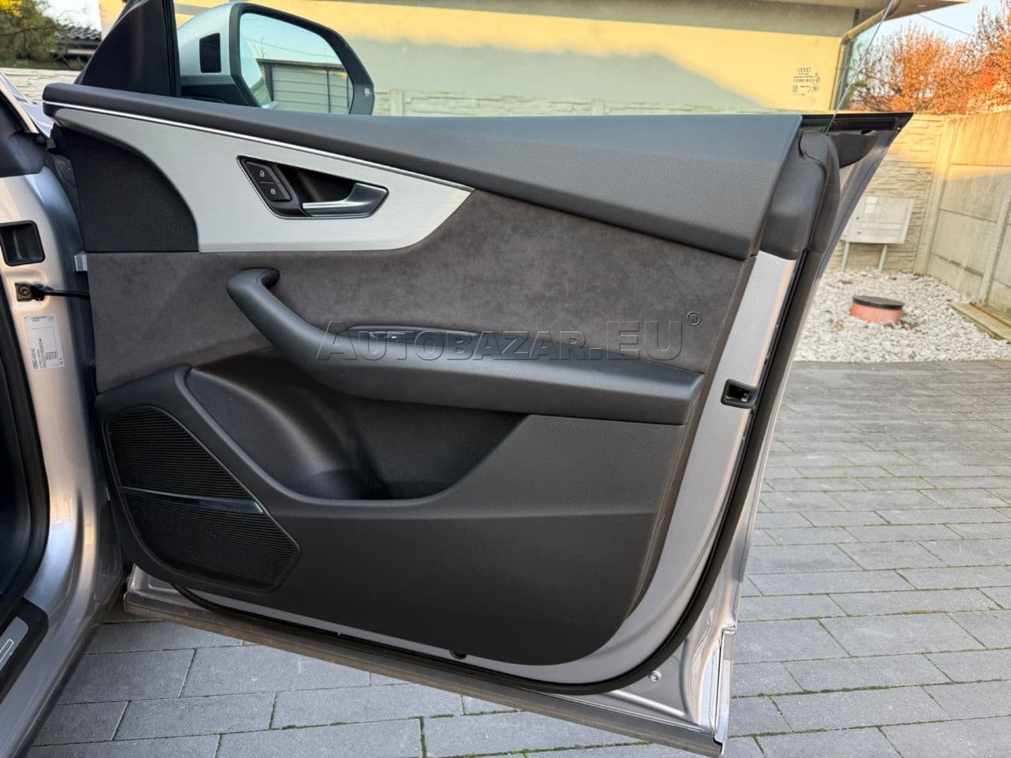 Audi Q8 50 3.0 TDI mHEV quattro tiptronic thumb 55