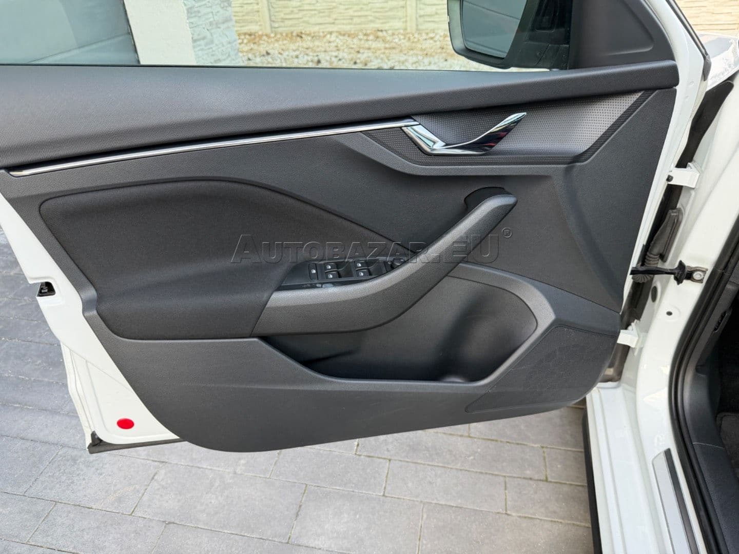 Škoda Kamiq 1.0 TSI Monte Carlo DSG thumb 22