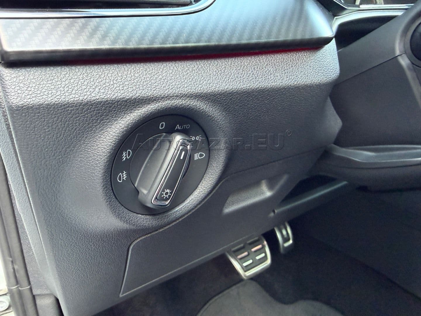 Škoda Kamiq 1.0 TSI Monte Carlo DSG thumb 24