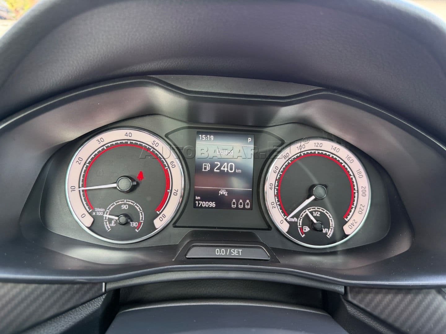 Škoda Kamiq 1.0 TSI Monte Carlo DSG thumb 28