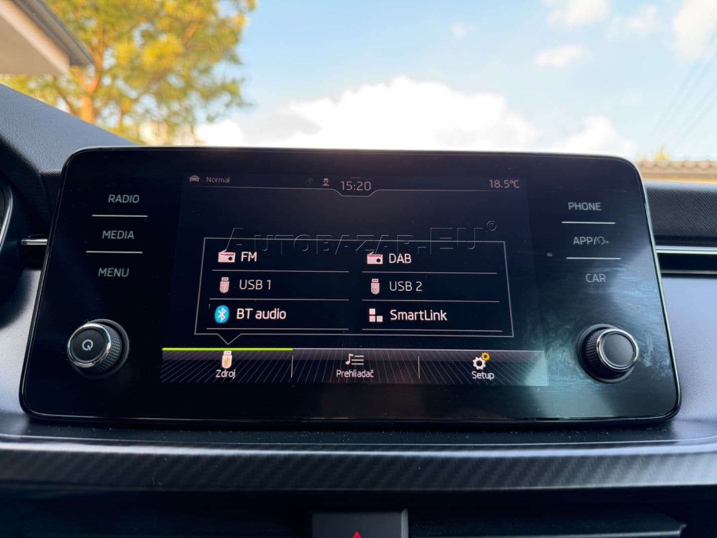 Škoda Kamiq 1.0 TSI Monte Carlo DSG thumb 37