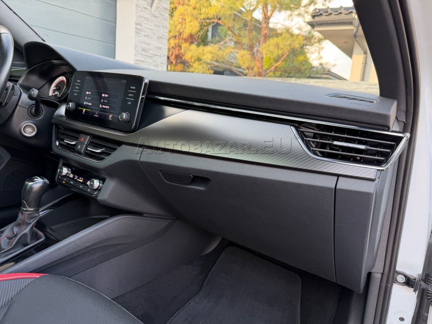 Škoda Kamiq 1.0 TSI Monte Carlo DSG thumb 53