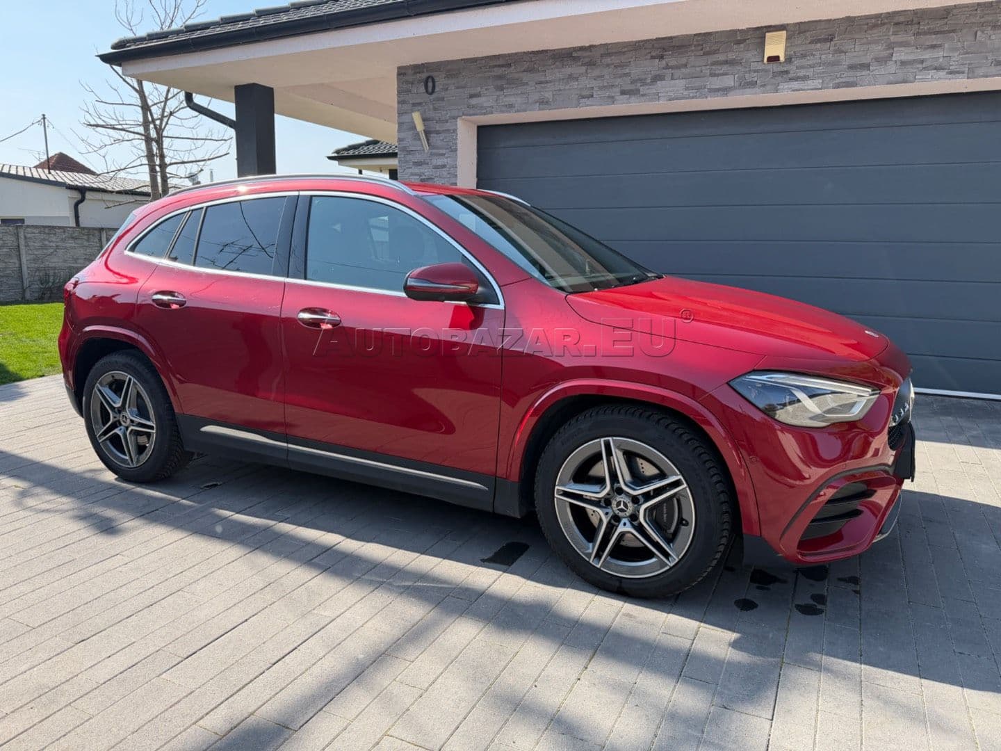 Mercedes-Benz GLA 220 mHEV 4MATIC A/T thumb 2