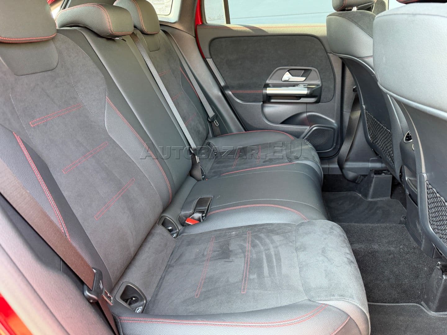 Mercedes-Benz GLA 220 mHEV 4MATIC A/T thumb 47