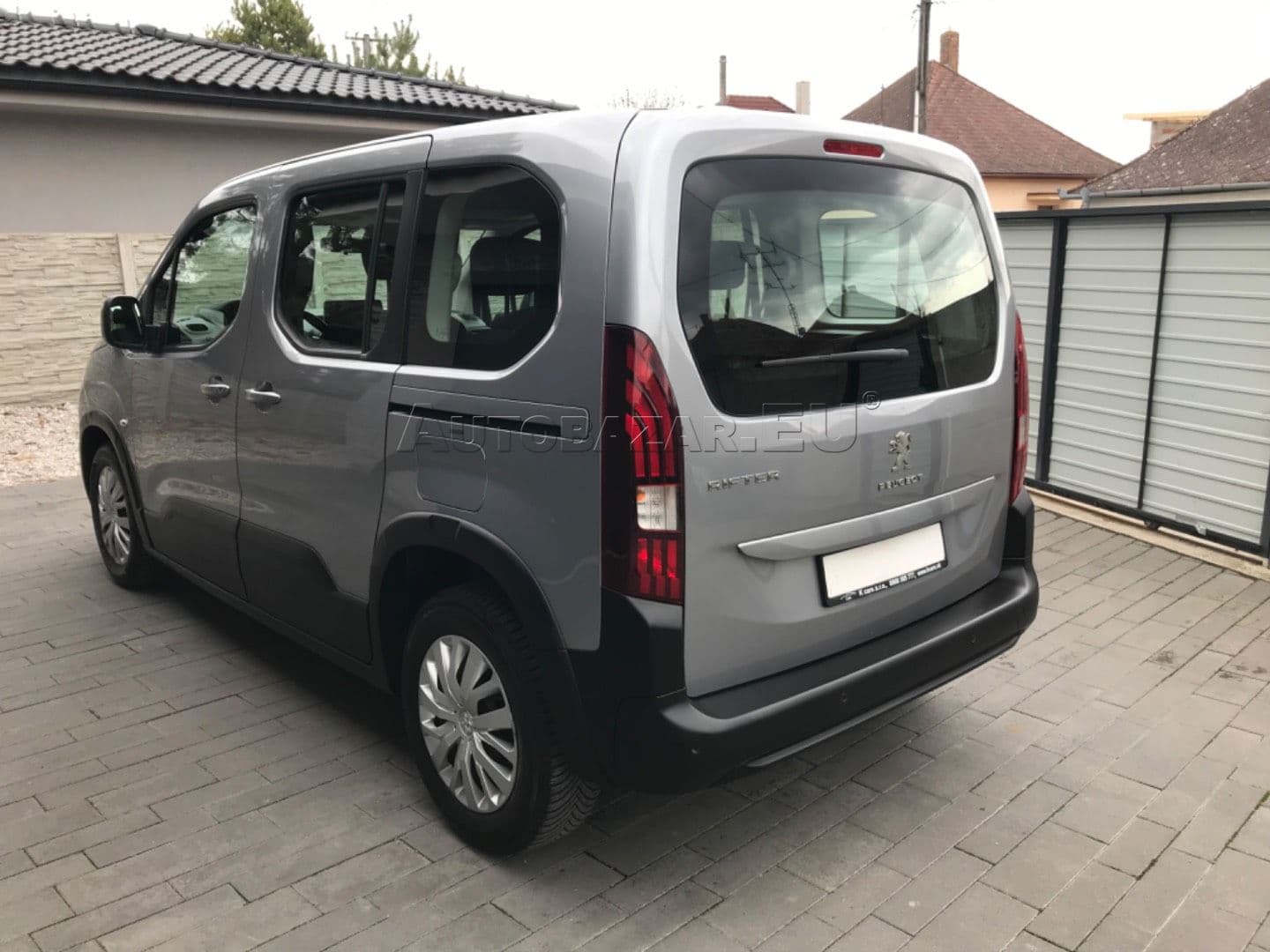 Peugeot Rifter 1.2 PureTech Active Pack thumb 14