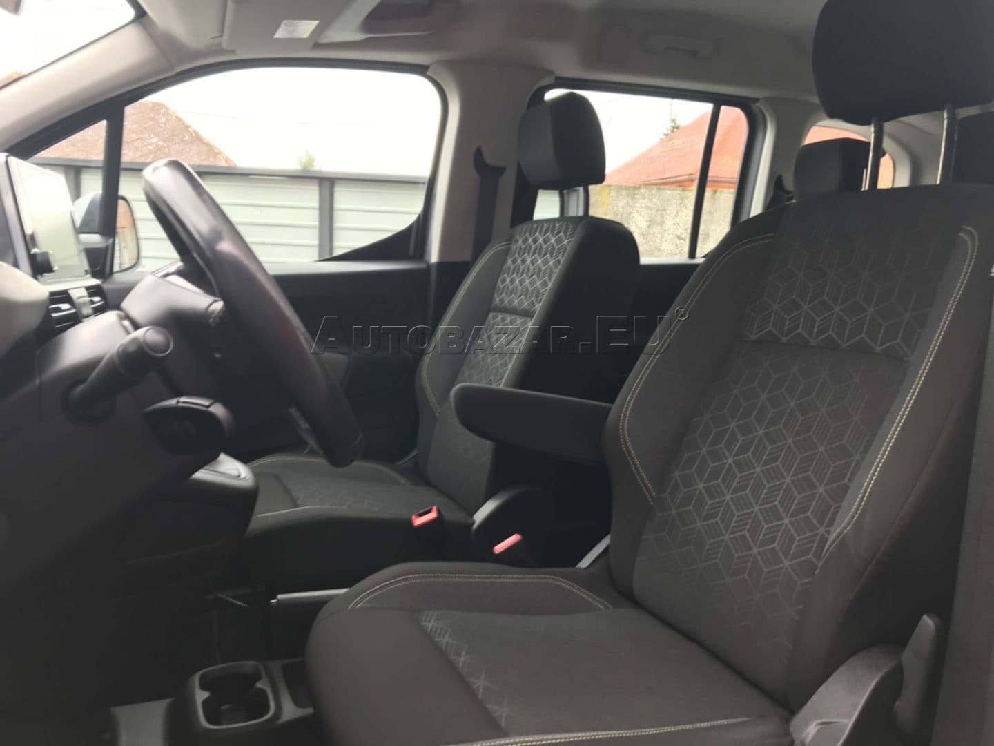 Peugeot Rifter 1.2 PureTech Active Pack thumb 24