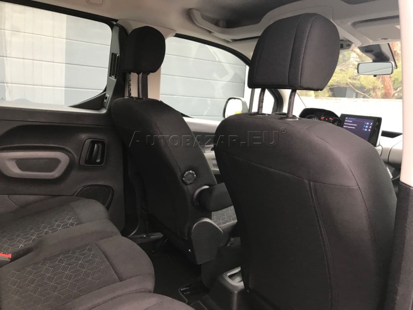 Peugeot Rifter 1.2 PureTech Active Pack thumb 54