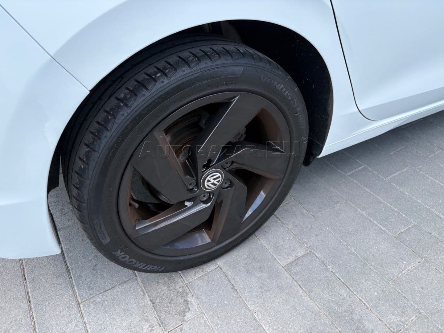 Volkswagen Golf 2.0 TDI thumb 13