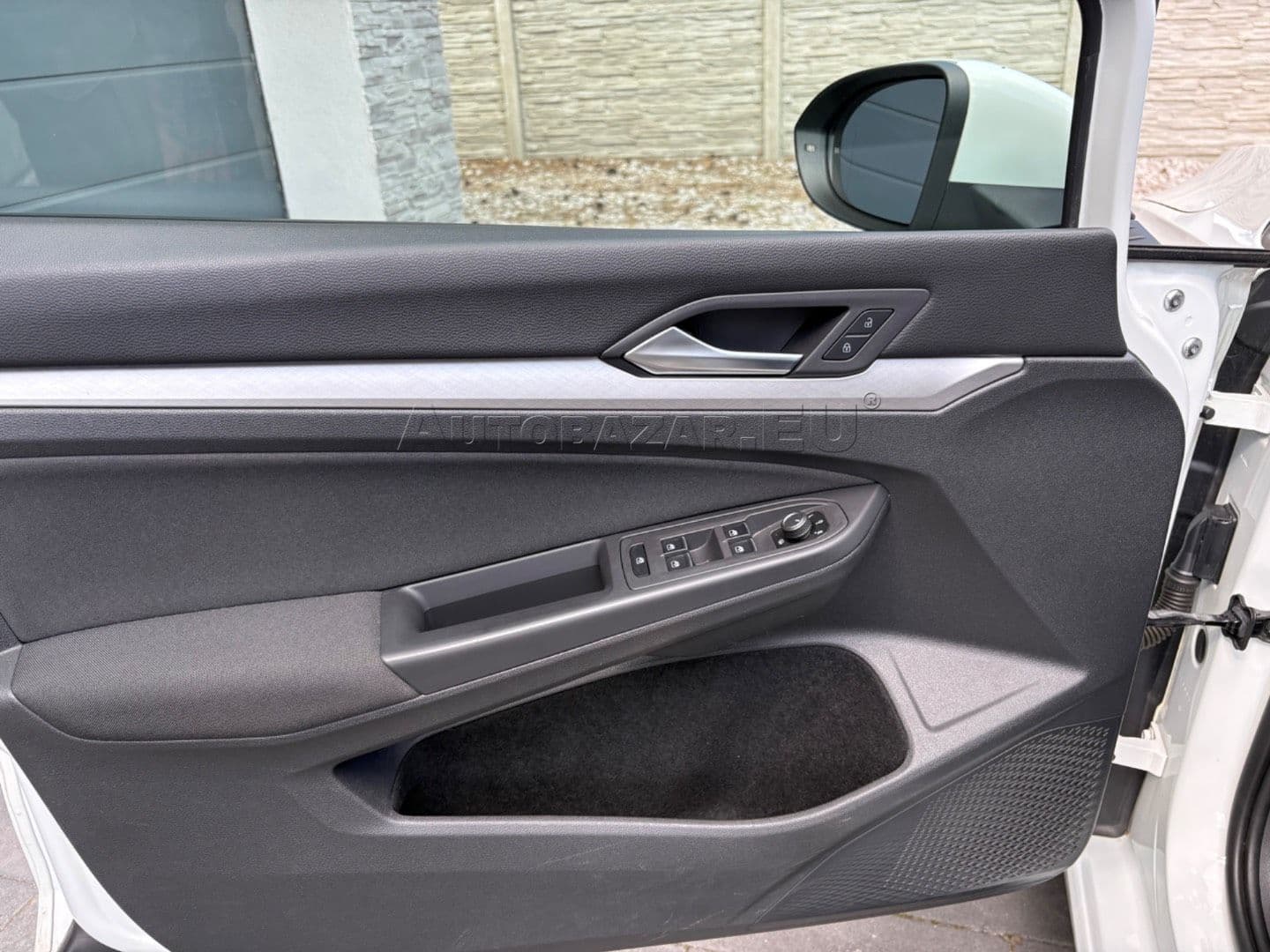 Volkswagen Golf 2.0 TDI thumb 19