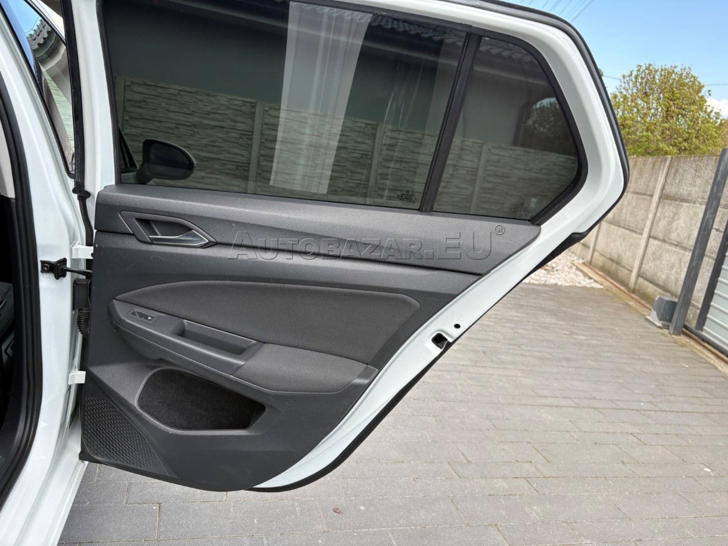 Volkswagen Golf 2.0 TDI thumb 48