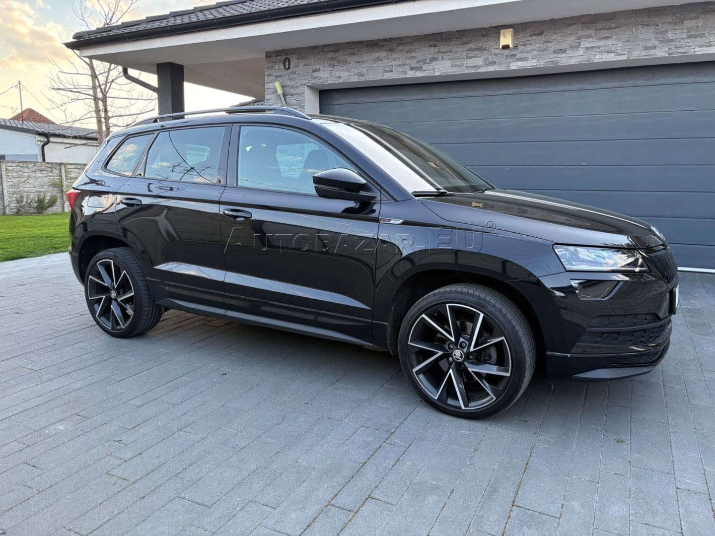 Škoda Karoq 1.5 TSI ACT EVO Sportline DSG thumb 2