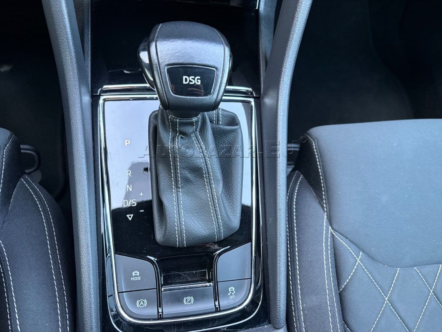 Škoda Karoq 1.5 TSI ACT EVO Sportline DSG thumb 31
