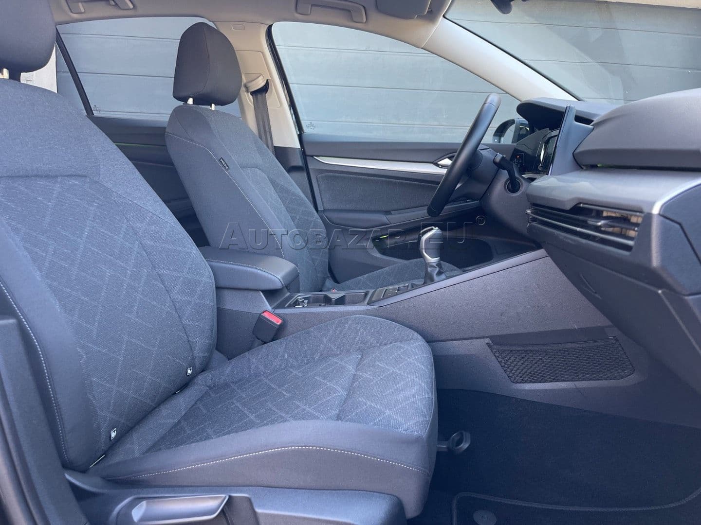 Volkswagen Golf 1.5 TSI ACT Life thumb 38