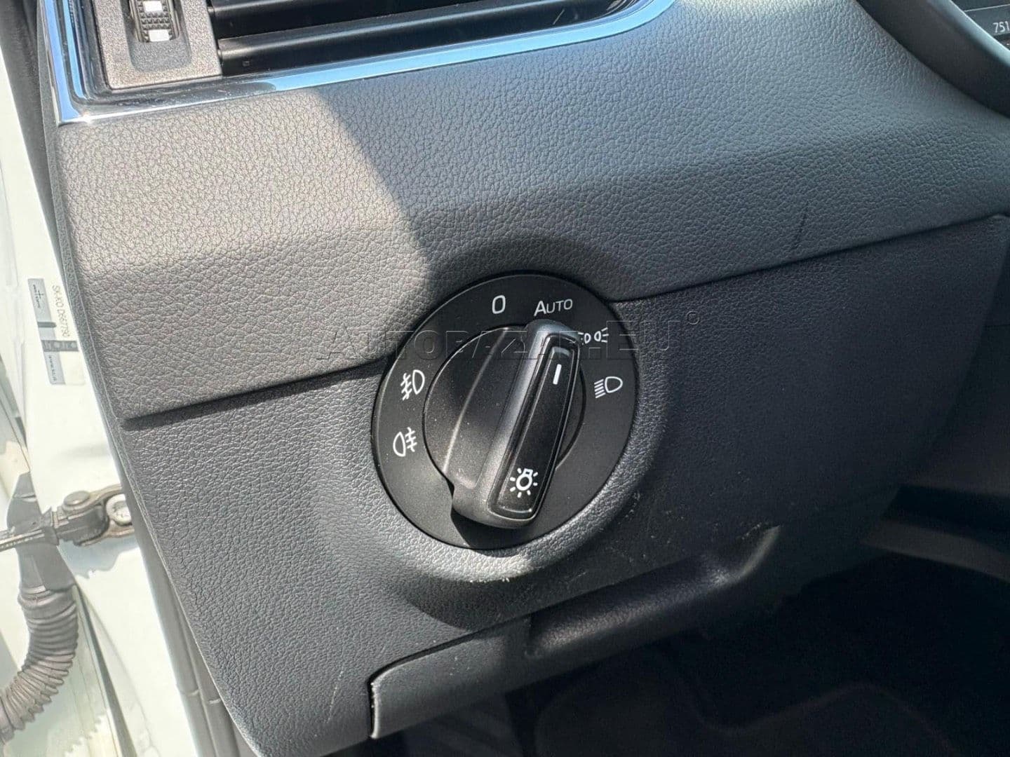 Škoda Octavia 2.0 TDI Scout  DSG 4x4, 135kW, A7, 5d. {2017 - 2020} thumb 17