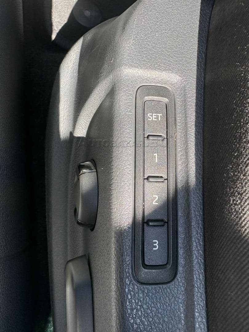 Škoda Octavia 2.0 TDI Scout  DSG 4x4, 135kW, A7, 5d. {2017 - 2020} thumb 27