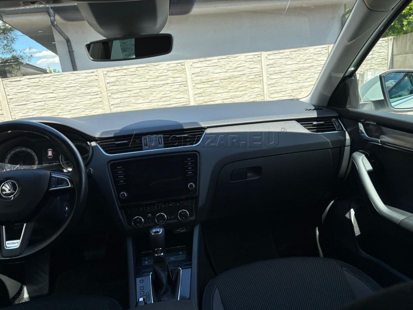 Škoda Octavia 2.0 TDI Scout  DSG 4x4, 135kW, A7, 5d. {2017 - 2020} thumb 42