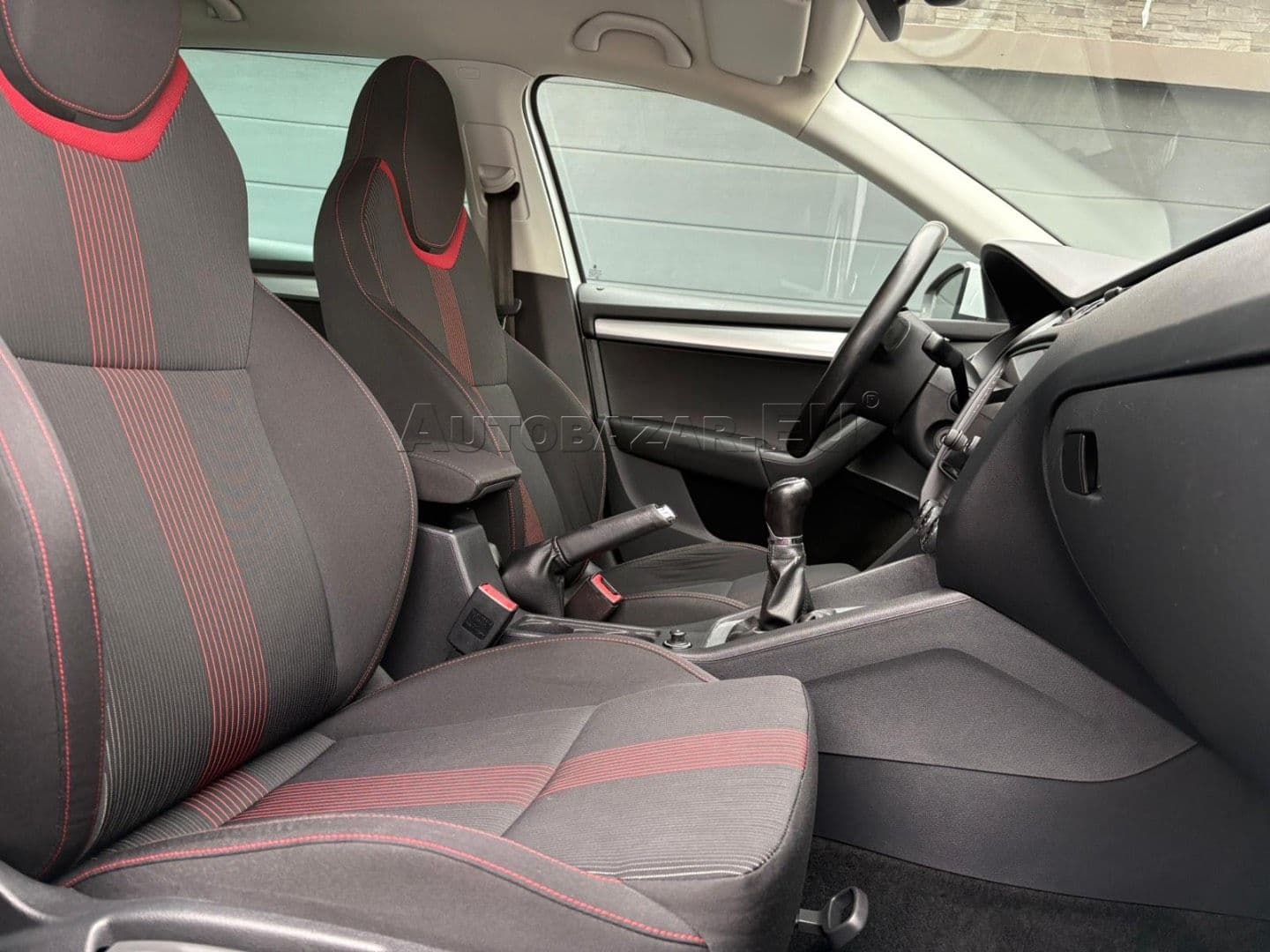 Škoda Octavia Combi 1.6 TDI 115k Style EU6 thumb 38