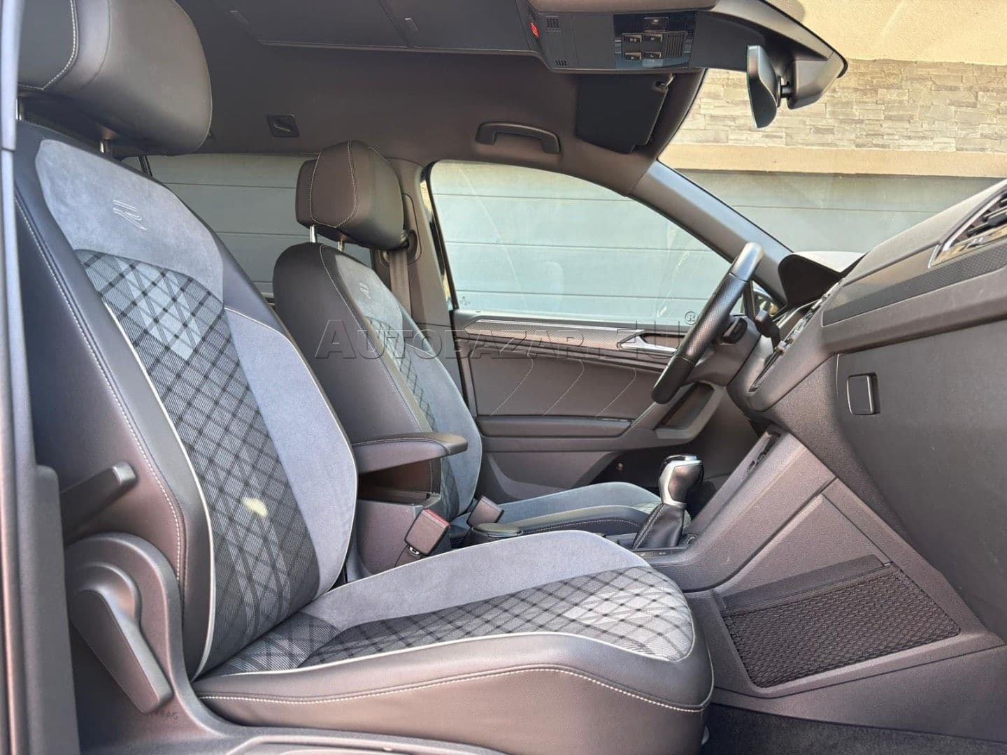 Volkswagen Tiguan 2.0 TDI EVO R-Line 4Motion DSG thumb 40