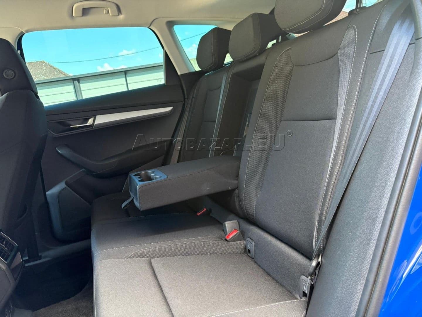 Škoda Karoq 2.0 TDI EVO Ambition DSG thumb 32