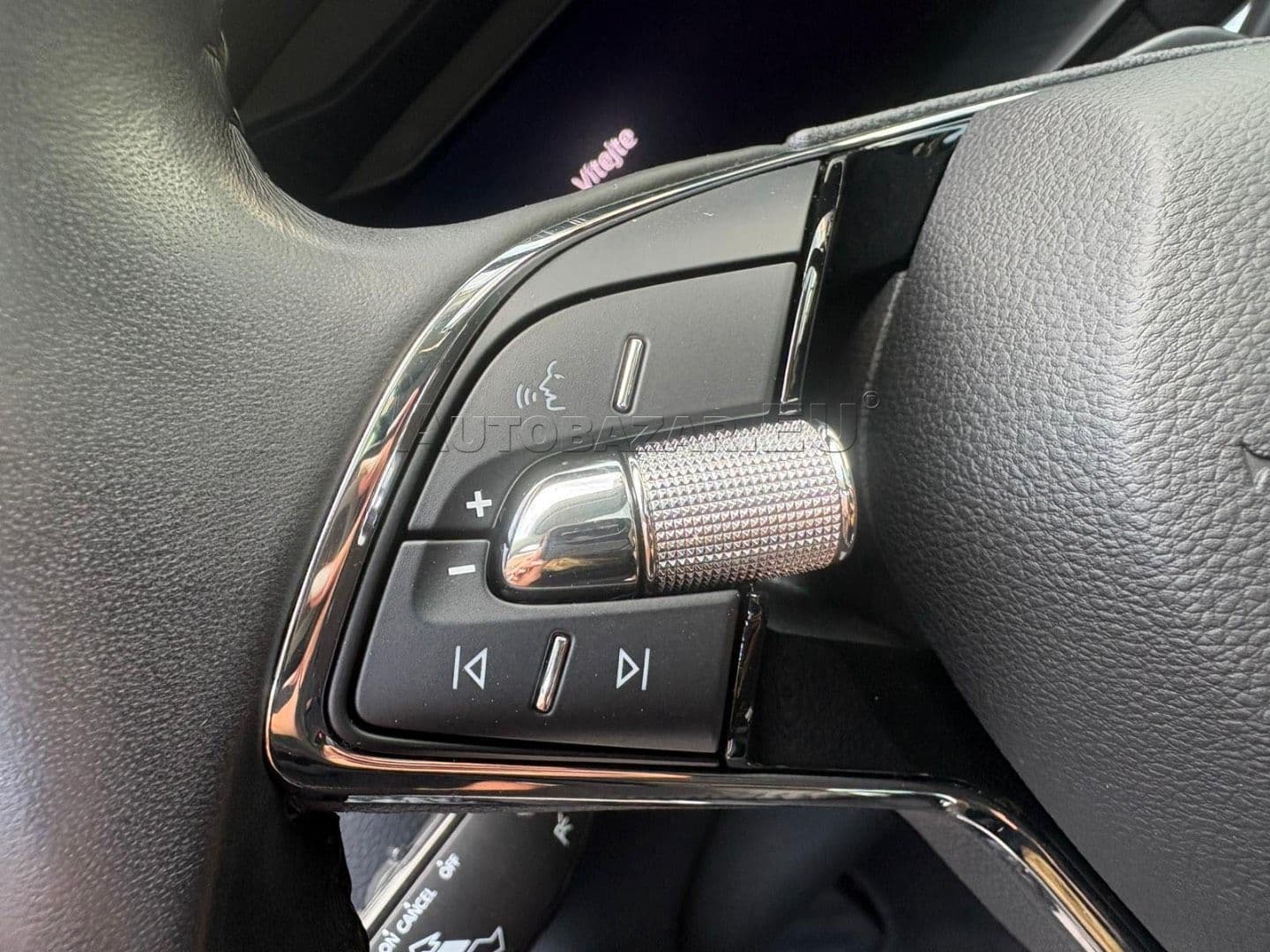 Škoda Karoq 2.0 TDI SCR Style thumb 20