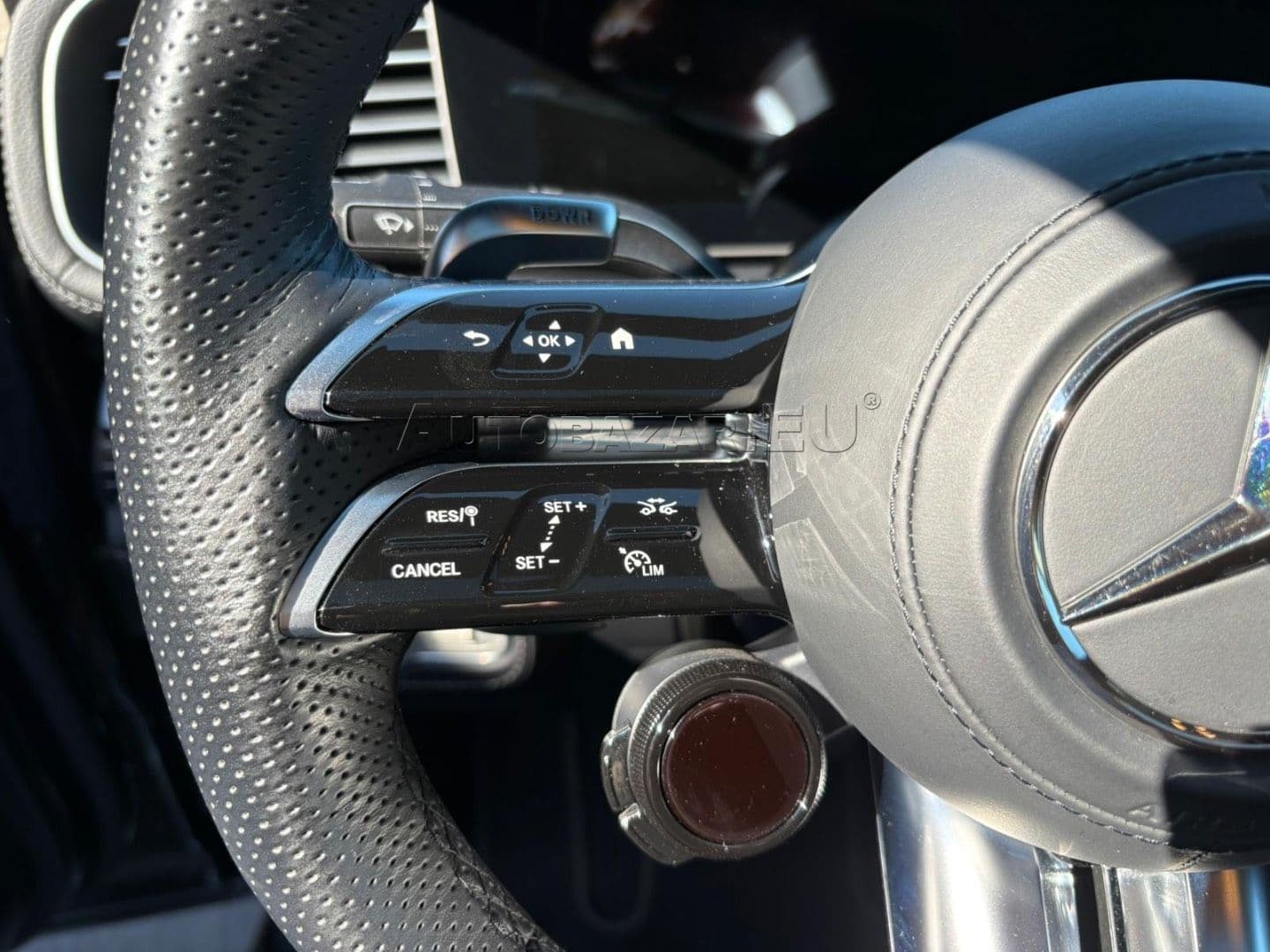 Mercedes-Benz GLE Kupé Mercedes-AMG  53 Hybrid 4MATIC+ A/T thumb 23
