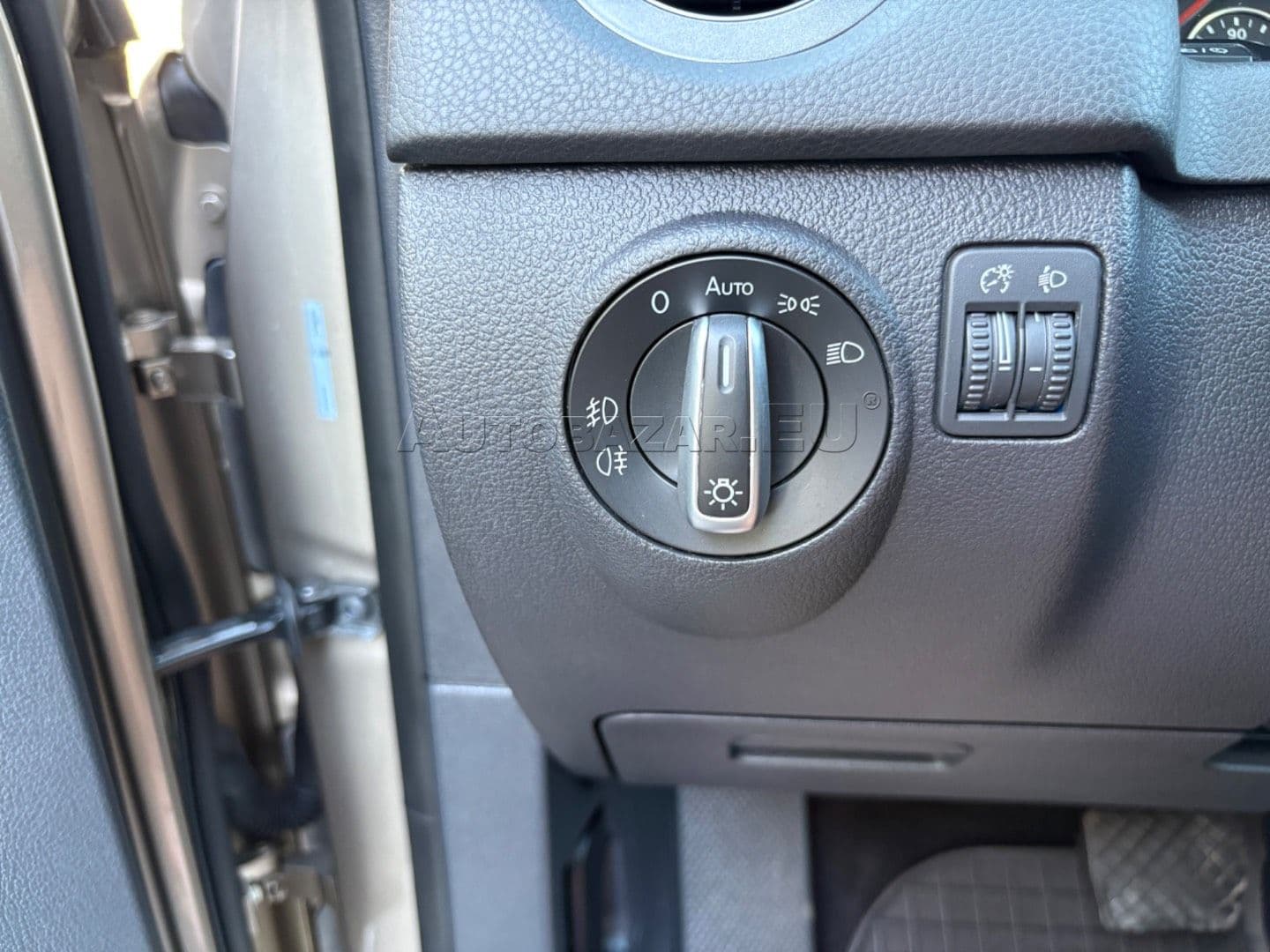 Volkswagen Tiguan 2.0 CR TDI 4-Motion Trend&Fun DSG thumb 16