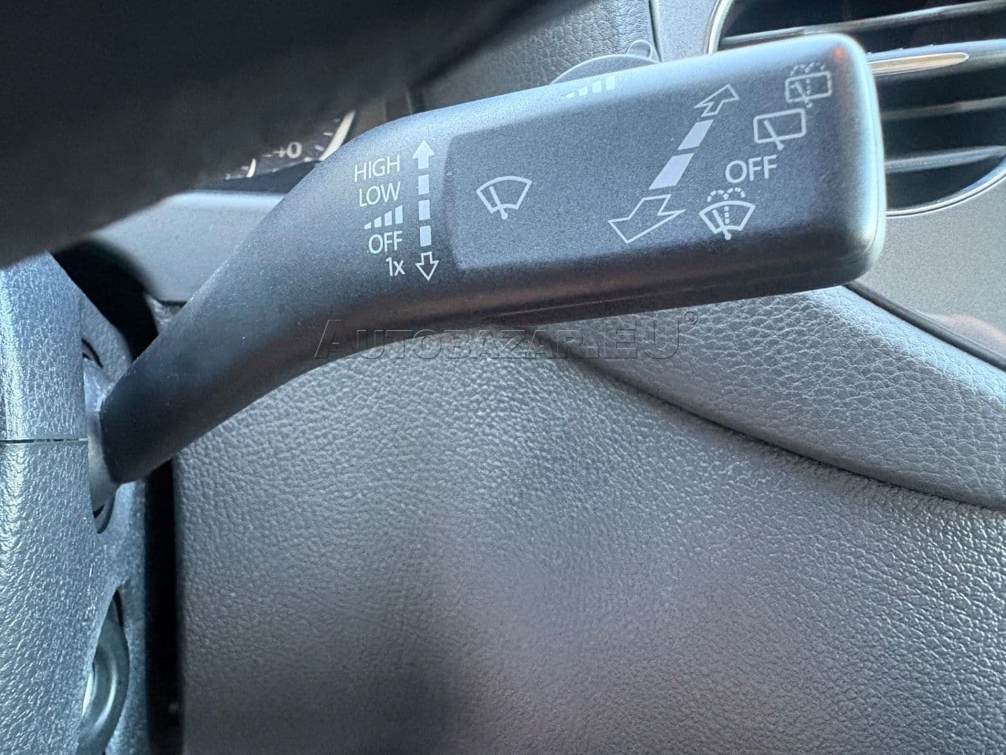 Volkswagen Tiguan 2.0 CR TDI 4-Motion Trend&Fun DSG thumb 18