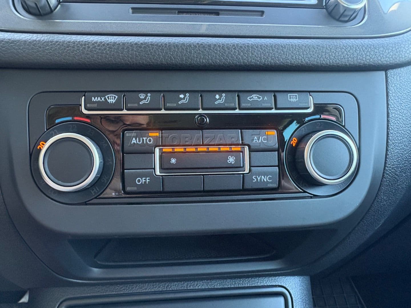 Volkswagen Tiguan 2.0 CR TDI 4-Motion Trend&Fun DSG thumb 25