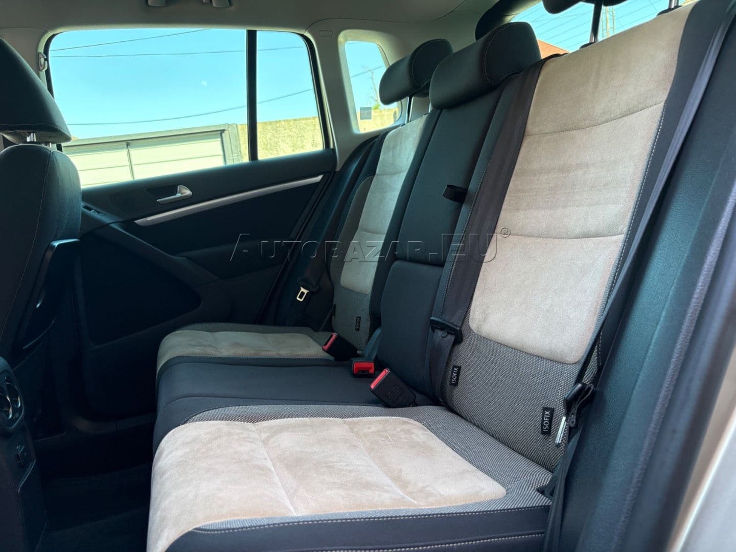 Volkswagen Tiguan 2.0 CR TDI 4-Motion Trend&Fun DSG thumb 30