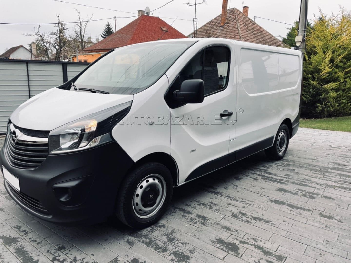 Opel Vivaro Kombi thumb 5