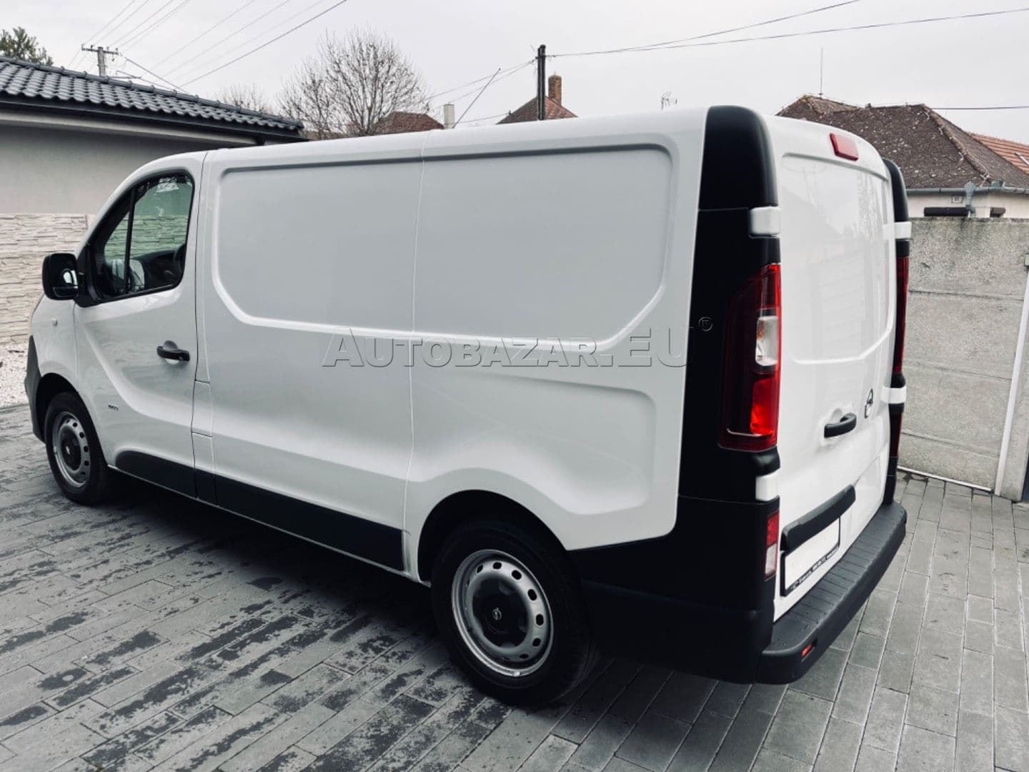 Opel Vivaro Kombi thumb 6