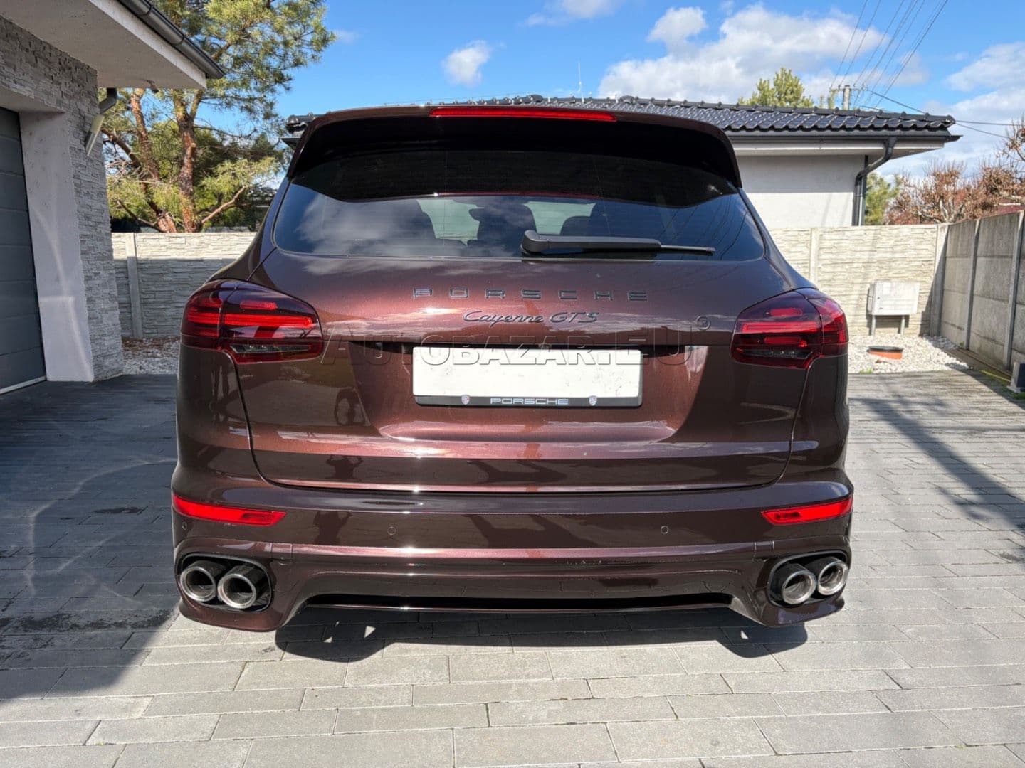Porsche Cayenne thumb 8