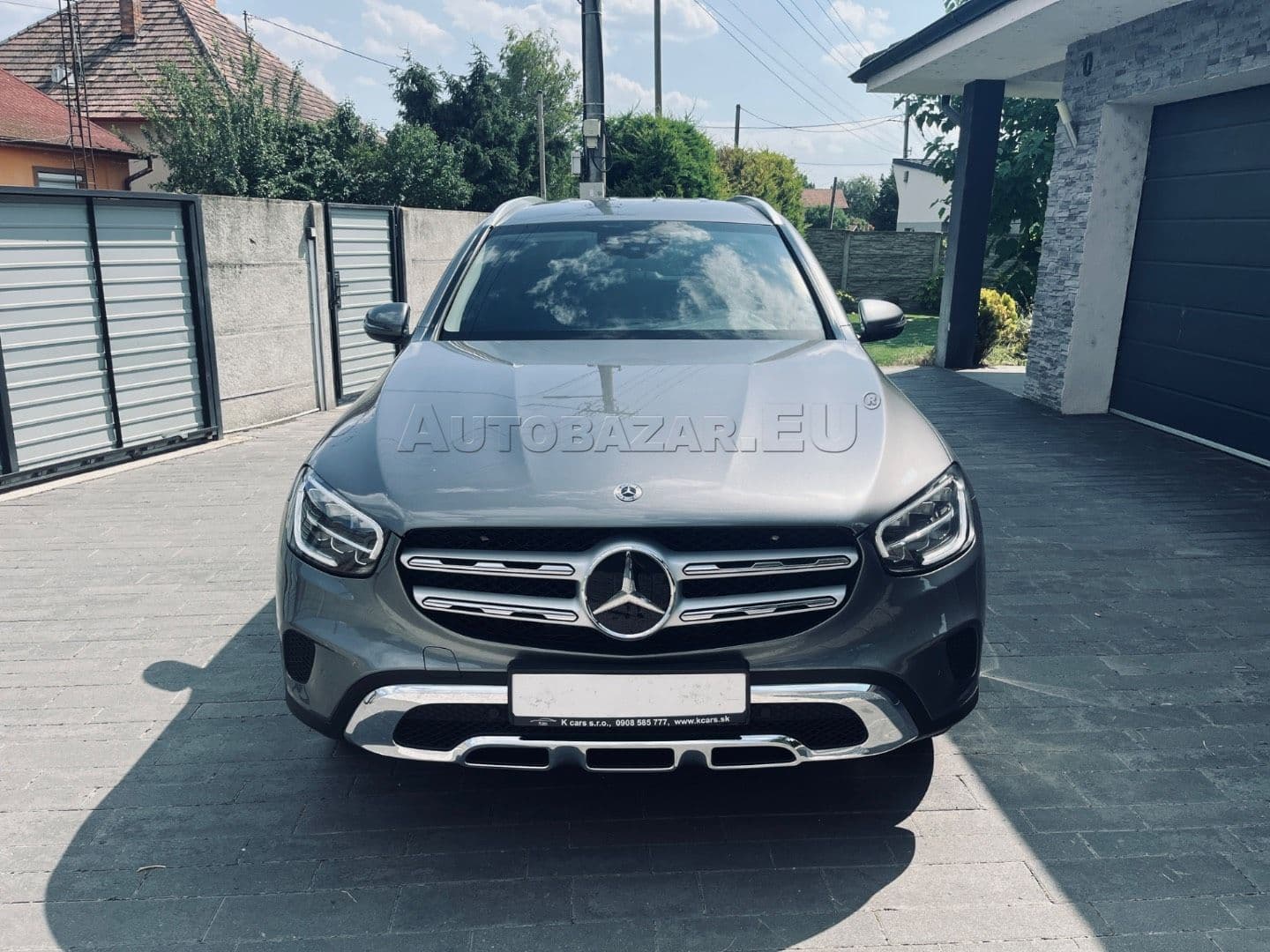 Mercedes-Benz GLC SUV 300 e 4MATIC A/T thumb 2