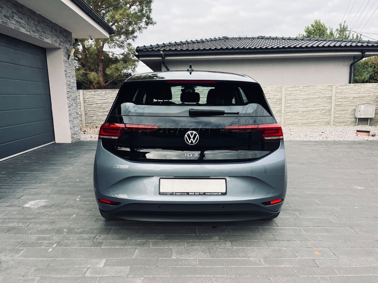 Volkswagen ID.3 thumb 8