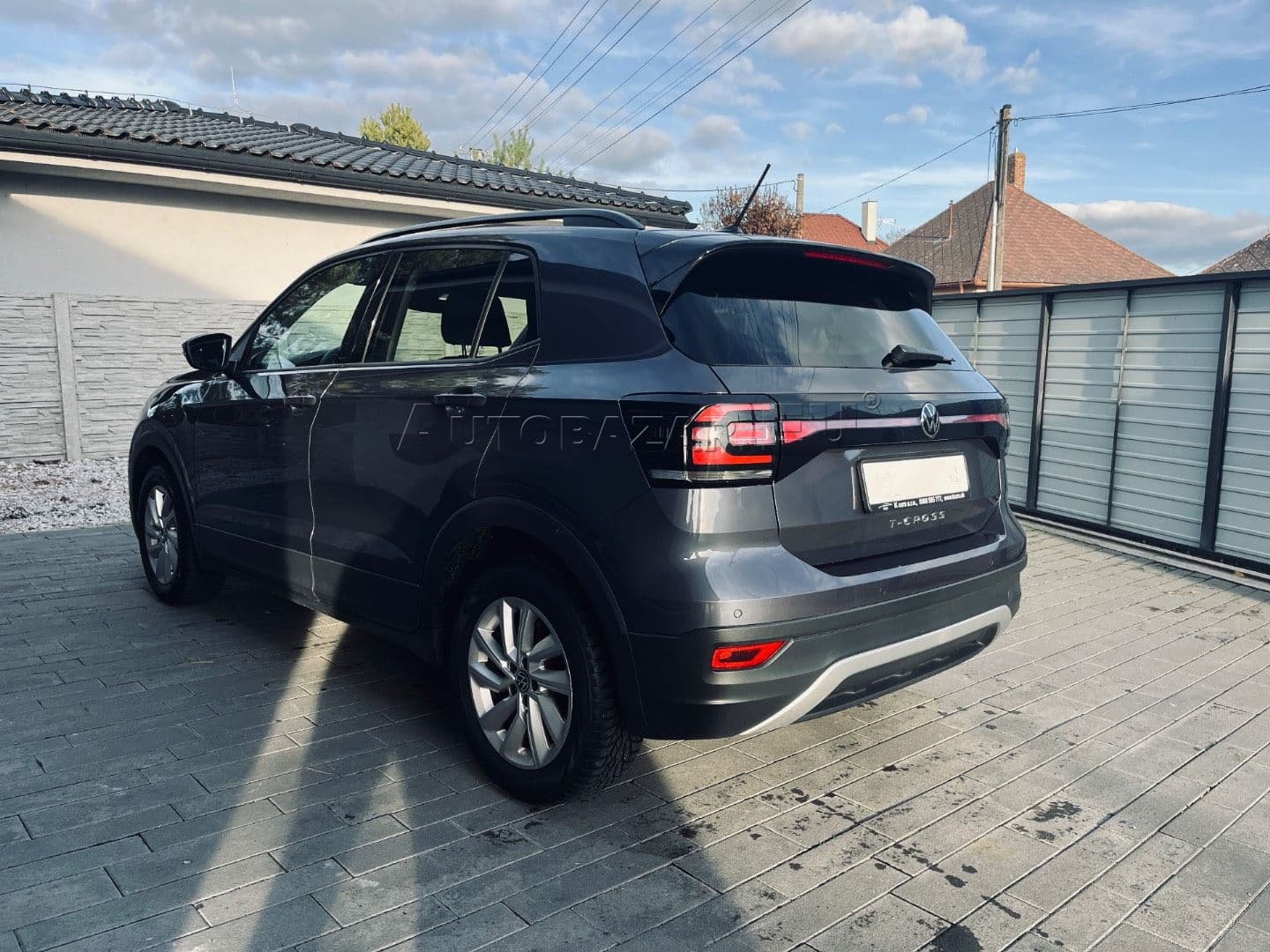 Volkswagen T-Cross thumb 7